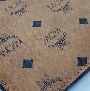 MCM Billfold Wallet